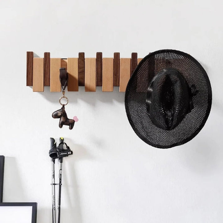Wandkapstok met houten klaphaken – ruimtebesparende organizer voor de hal