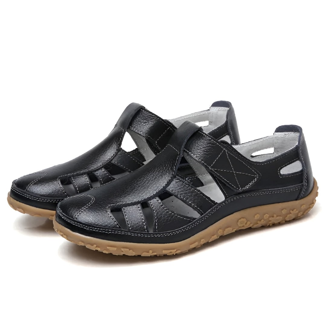 Comfortabele dames sandalen met gesloten neus, uitsnijdingen en bandjes, wandelsandalen met platte hak voor de zomer