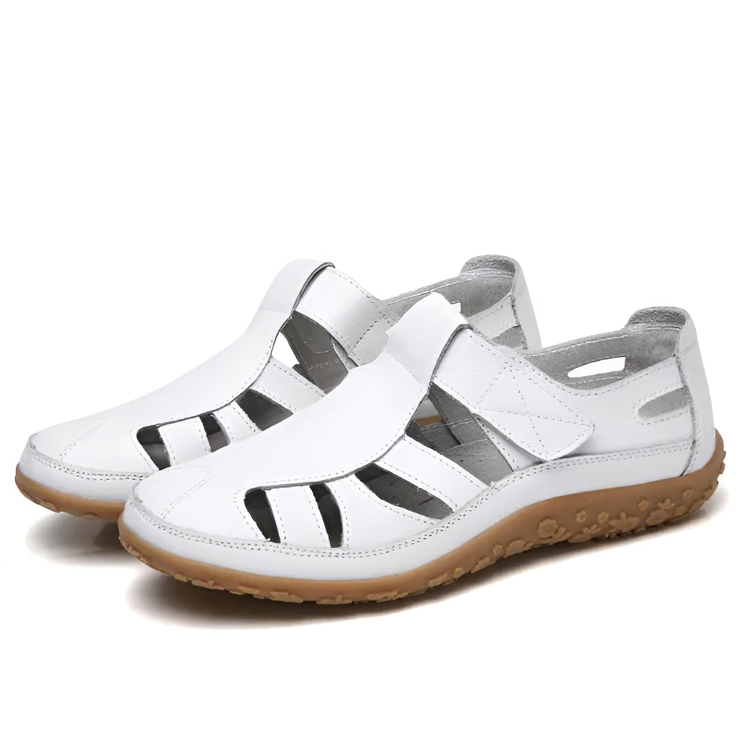 Comfortabele dames sandalen met gesloten neus, uitsnijdingen en bandjes, wandelsandalen met platte hak voor de zomer