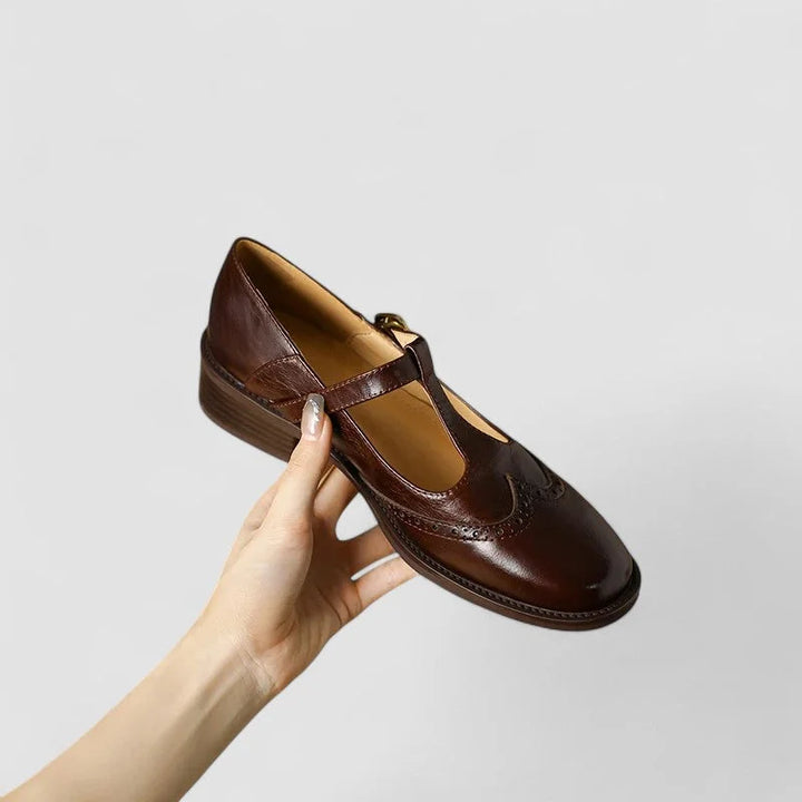 Leren Mary Jane-schoenen met T-bandje en gesp