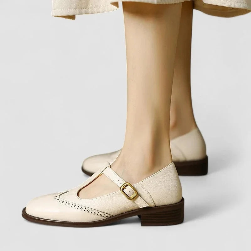 Leren Mary Jane-schoenen met T-bandje en gesp