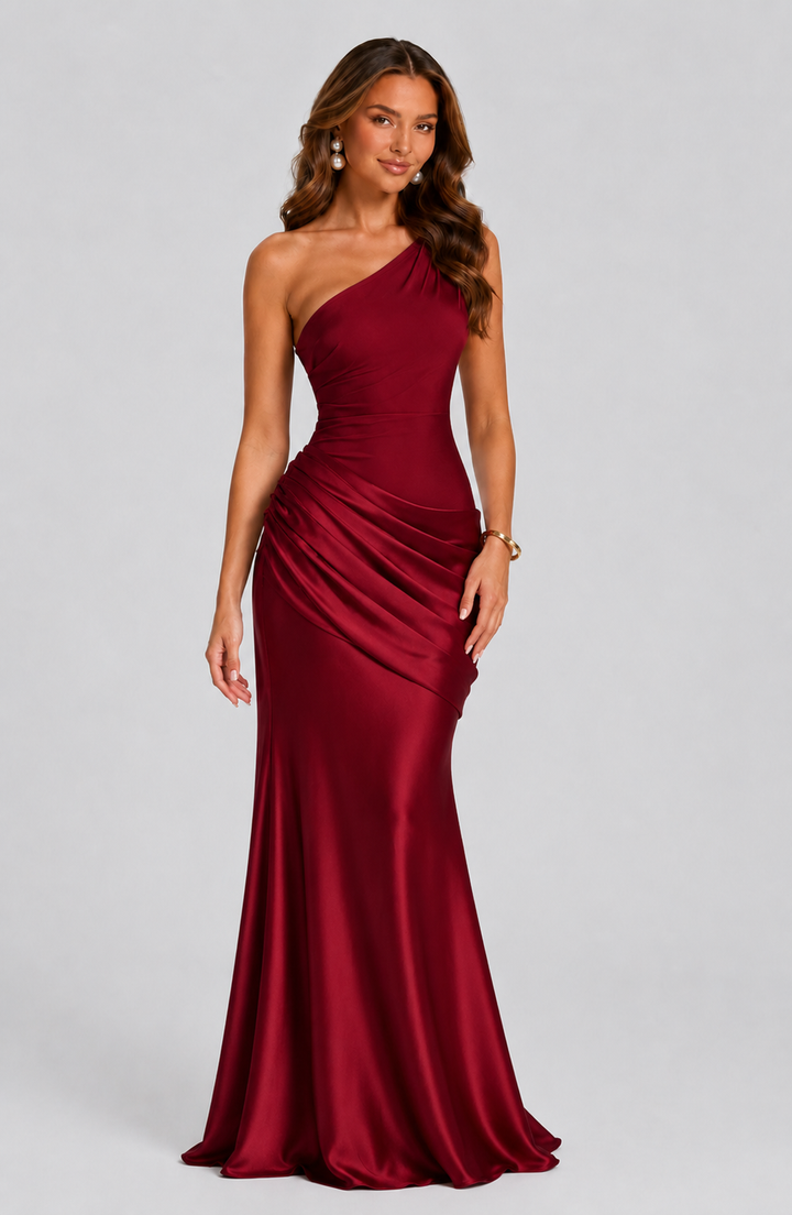 Gedrapeerde satijnen one-shoulder maxi-jurk