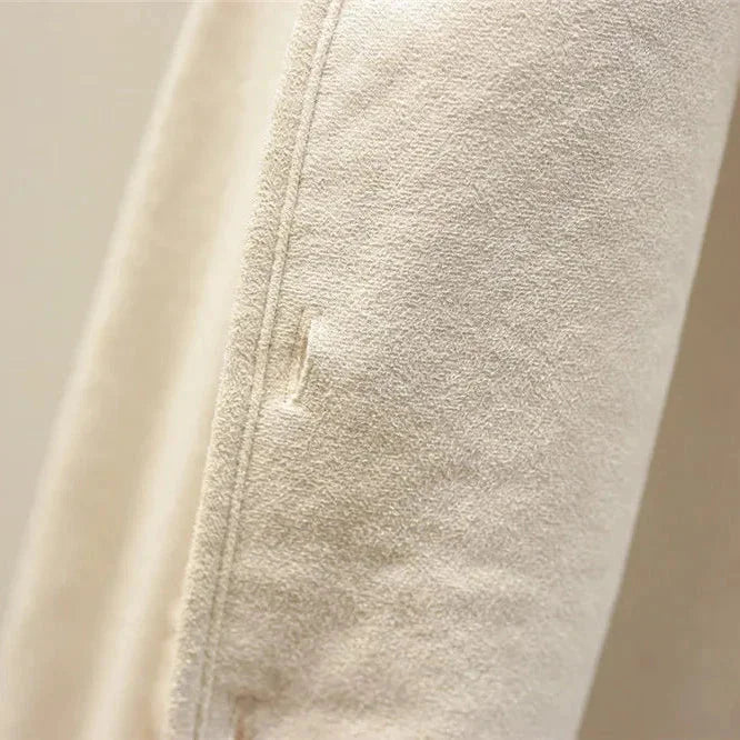 Sherpa gilet met V-hals en knopen